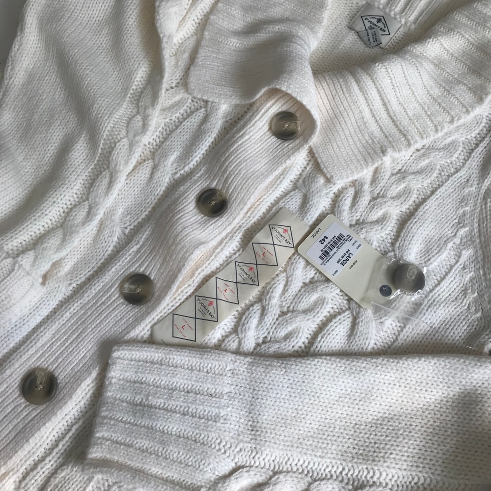 Ivory Jacket - Picture 8 of 8
